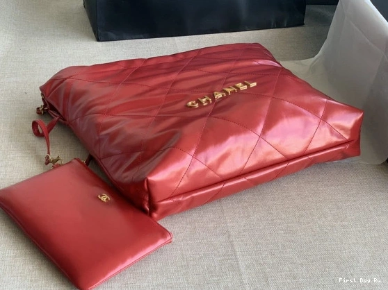 First Bag Ru CHANEL HANDBAG 22 0802